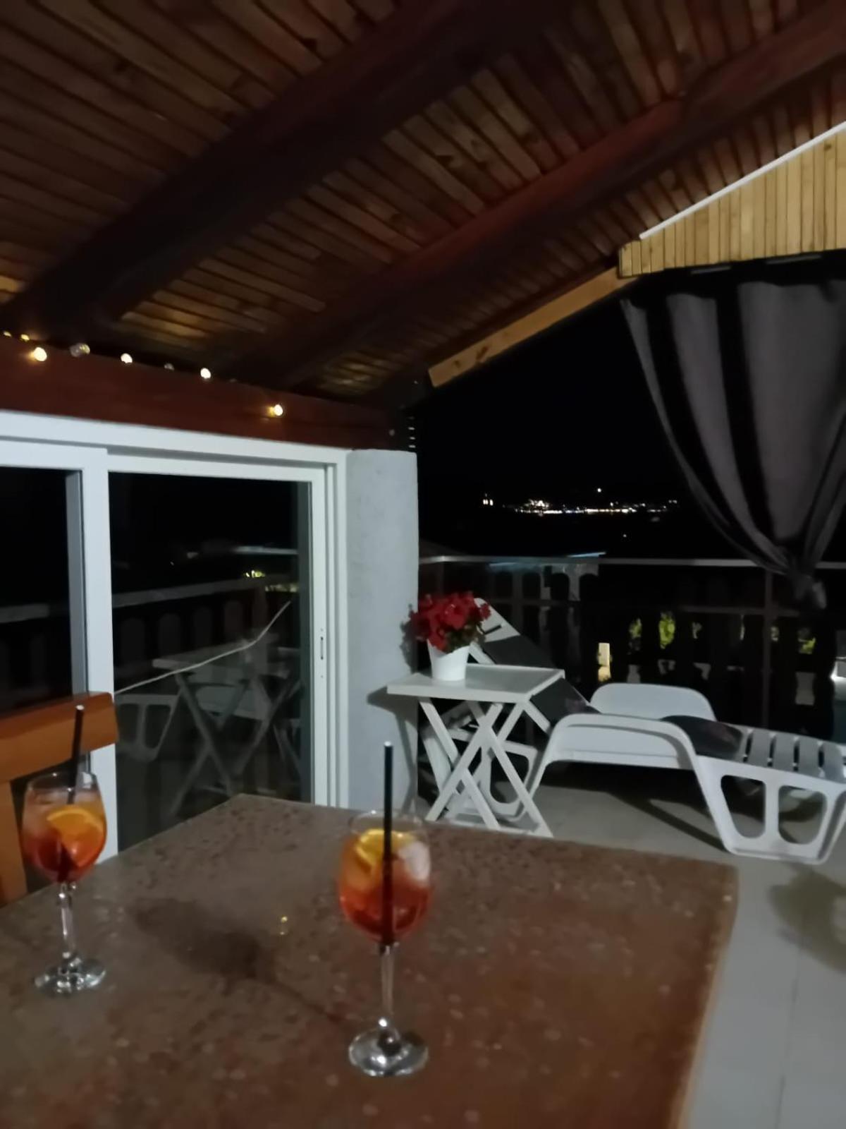 Apartments Vidic 奥瑞比克 外观 照片